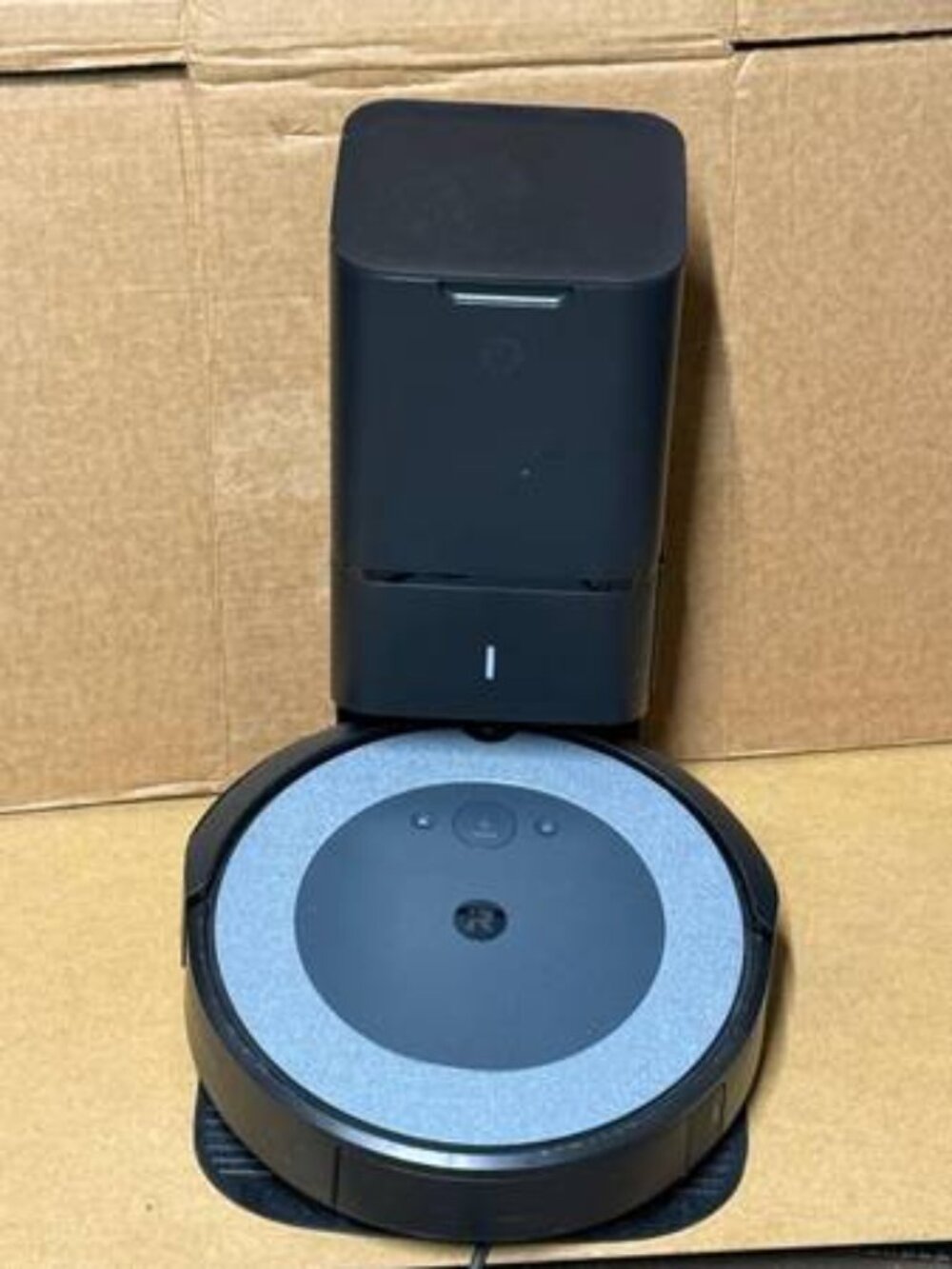 Roomba i3+ EVO Self-Emptying Robot Vacuum ($600 new!)